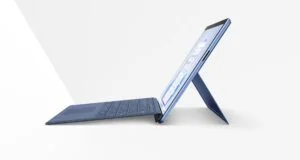 surface pro 9 zafiro maa type cover